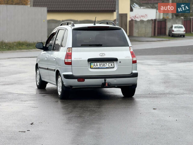 Сірий Хендай Матрікс, об'ємом двигуна 1.6 л та пробігом 147 тис. км за 4800 $, фото 32 на Automoto.ua