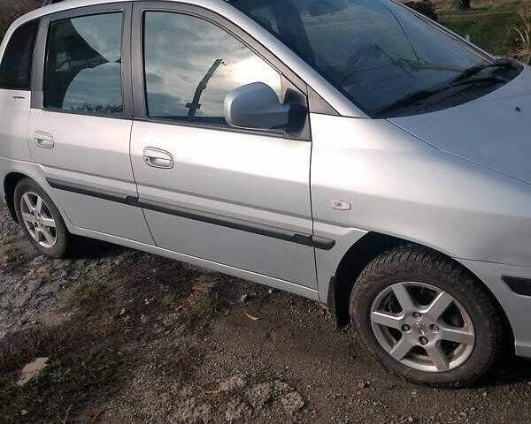 Сірий Хендай Матрікс, об'ємом двигуна 1.6 л та пробігом 182 тис. км за 3500 $, фото 8 на Automoto.ua