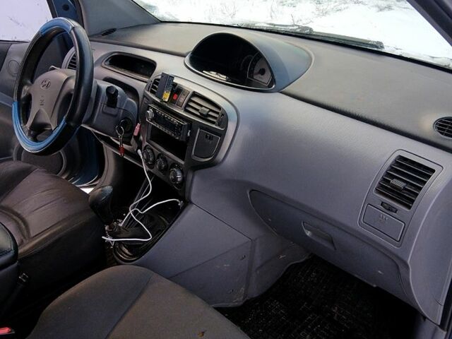 Сірий Хендай Матрікс, об'ємом двигуна 1.6 л та пробігом 340 тис. км за 2700 $, фото 7 на Automoto.ua