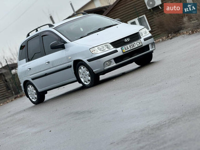 Сірий Хендай Матрікс, об'ємом двигуна 1.6 л та пробігом 147 тис. км за 4800 $, фото 22 на Automoto.ua