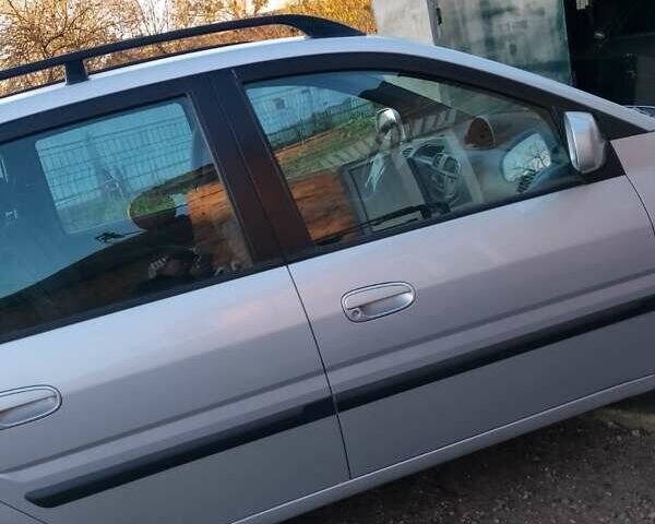 Сірий Хендай Матрікс, об'ємом двигуна 1.6 л та пробігом 182 тис. км за 3600 $, фото 6 на Automoto.ua