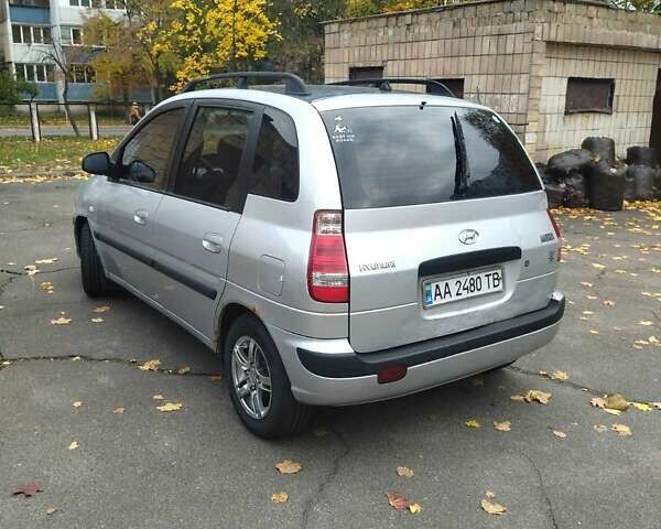 Сірий Хендай Матрікс, об'ємом двигуна 1.6 л та пробігом 393 тис. км за 2999 $, фото 3 на Automoto.ua