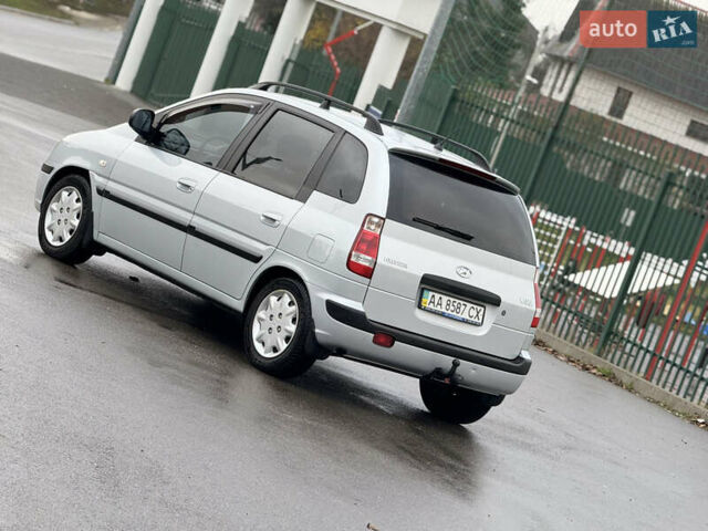 Сірий Хендай Матрікс, об'ємом двигуна 1.6 л та пробігом 147 тис. км за 4800 $, фото 28 на Automoto.ua