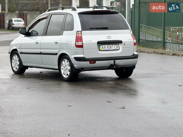 Сірий Хендай Матрікс, об'ємом двигуна 1.6 л та пробігом 147 тис. км за 4800 $, фото 26 на Automoto.ua