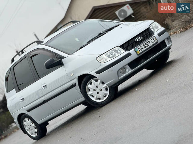 Сірий Хендай Матрікс, об'ємом двигуна 1.6 л та пробігом 147 тис. км за 4800 $, фото 3 на Automoto.ua