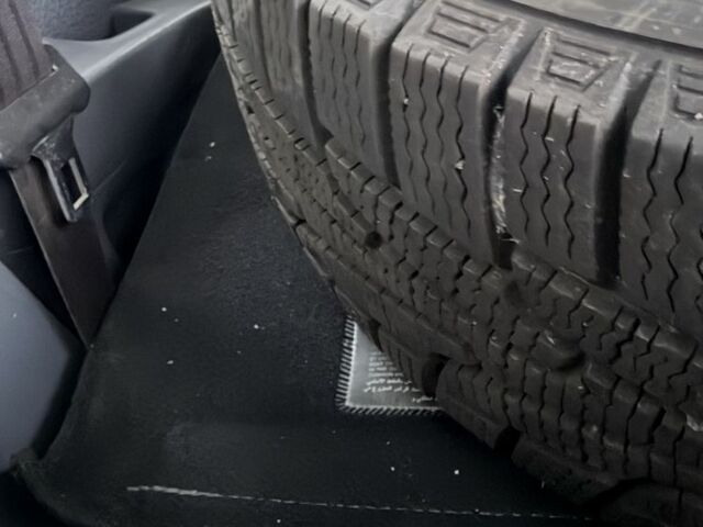 Серый Хендай Матрикс, объемом двигателя 1.8 л и пробегом 135 тыс. км за 3600 $, фото 7 на Automoto.ua