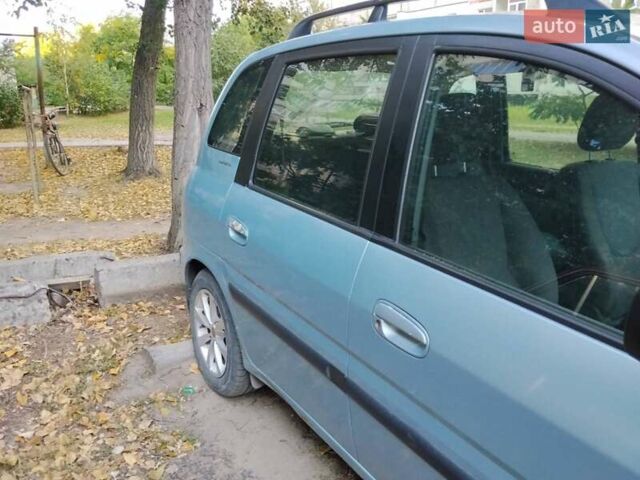Сірий Хендай Матрікс, об'ємом двигуна 1.49 л та пробігом 150 тис. км за 4200 $, фото 11 на Automoto.ua