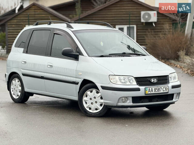 Сірий Хендай Матрікс, об'ємом двигуна 1.6 л та пробігом 147 тис. км за 4800 $, фото 10 на Automoto.ua