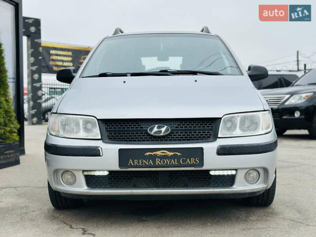 Сірий Хендай Матрікс, об'ємом двигуна 1.6 л та пробігом 220 тис. км за 4300 $, фото 6 на Automoto.ua