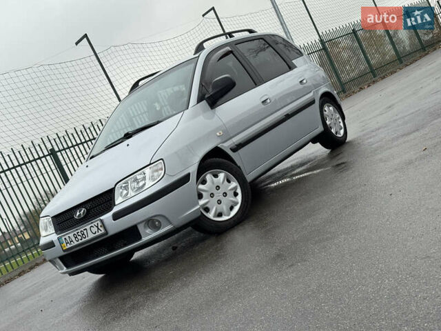 Сірий Хендай Матрікс, об'ємом двигуна 1.6 л та пробігом 147 тис. км за 4800 $, фото 5 на Automoto.ua