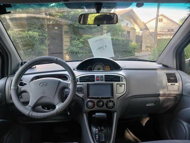 Серый Хендай Матрикс, объемом двигателя 1.8 л и пробегом 224 тыс. км за 4490 $, фото 16 на Automoto.ua