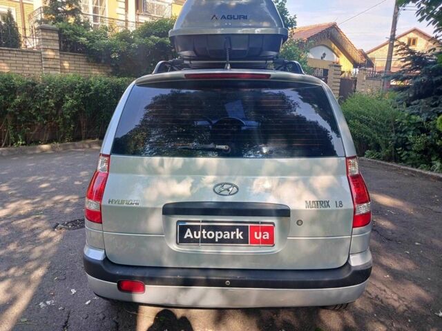 Серый Хендай Матрикс, объемом двигателя 1.8 л и пробегом 224 тыс. км за 4490 $, фото 5 на Automoto.ua