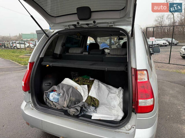 Сірий Хендай Матрікс, об'ємом двигуна 1.6 л та пробігом 232 тис. км за 6400 $, фото 4 на Automoto.ua