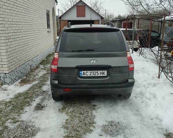 Сірий Хендай Матрікс, об'ємом двигуна 1.6 л та пробігом 247 тис. км за 3200 $, фото 1 на Automoto.ua