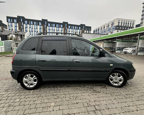 Сірий Хендай Матрікс, об'ємом двигуна 1.8 л та пробігом 190 тис. км за 5000 $, фото 3 на Automoto.ua