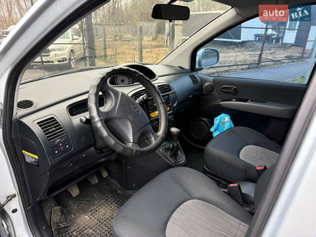 Сірий Хендай Матрікс, об'ємом двигуна 1.6 л та пробігом 232 тис. км за 6400 $, фото 5 на Automoto.ua