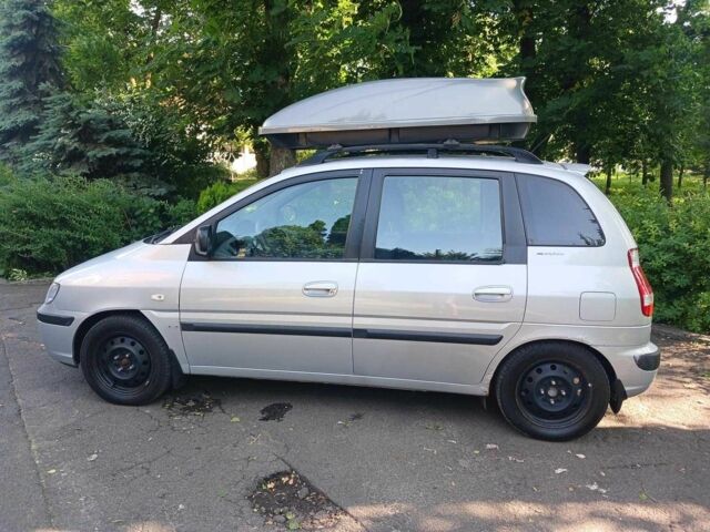 Серый Хендай Матрикс, объемом двигателя 1.8 л и пробегом 224 тыс. км за 4490 $, фото 7 на Automoto.ua