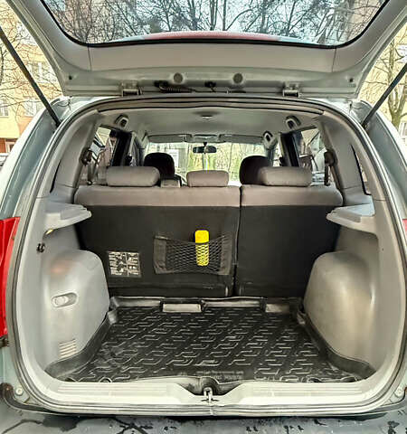 Сірий Хендай Матрікс, об'ємом двигуна 1.8 л та пробігом 190 тис. км за 5000 $, фото 14 на Automoto.ua