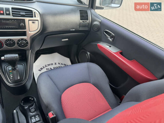 Серый Хендай Матрикс, объемом двигателя 1.6 л и пробегом 270 тыс. км за 6250 $, фото 35 на Automoto.ua