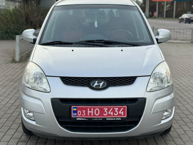 Серый Хендай Матрикс, объемом двигателя 1.6 л и пробегом 270 тыс. км за 6250 $, фото 2 на Automoto.ua