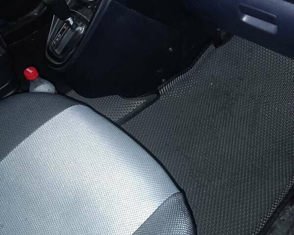 Сірий Хендай Матрікс, об'ємом двигуна 1.8 л та пробігом 190 тис. км за 5500 $, фото 5 на Automoto.ua