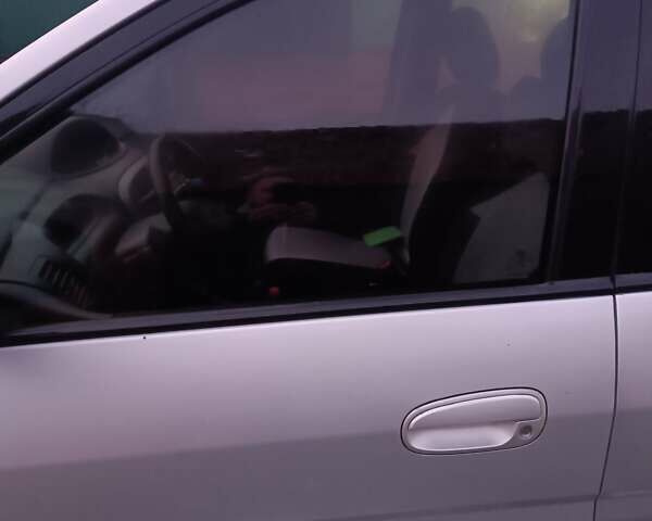 Сірий Хендай Матрікс, об'ємом двигуна 1.8 л та пробігом 190 тис. км за 5500 $, фото 13 на Automoto.ua