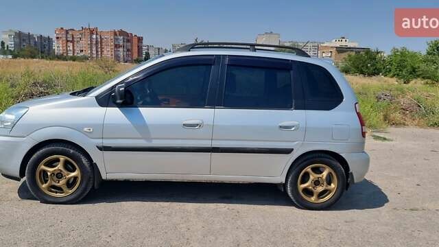 Сірий Хендай Матрікс, об'ємом двигуна 1.6 л та пробігом 166 тис. км за 4999 $, фото 7 на Automoto.ua