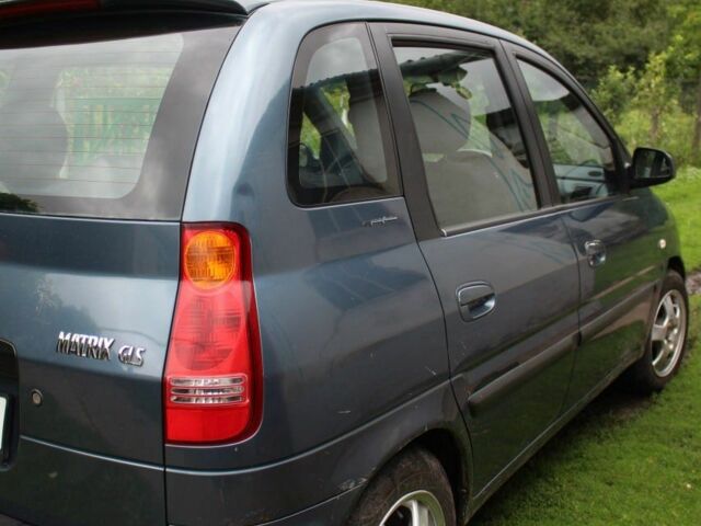 Сірий Хендай Матрікс, об'ємом двигуна 1.6 л та пробігом 309 тис. км за 3206 $, фото 2 на Automoto.ua