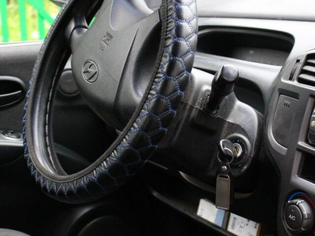 Сірий Хендай Матрікс, об'ємом двигуна 1.6 л та пробігом 309 тис. км за 3206 $, фото 7 на Automoto.ua