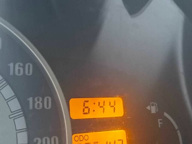 Сірий Хендай Матрікс, об'ємом двигуна 1.6 л та пробігом 285 тис. км за 2501 $, фото 23 на Automoto.ua