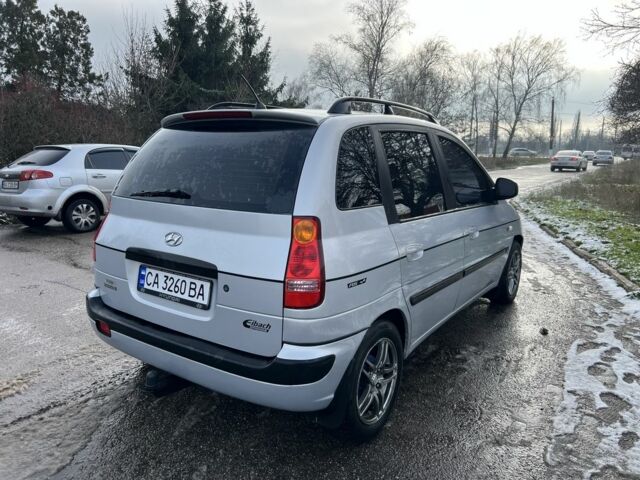 Серый Хендай Матрикс, объемом двигателя 1.6 л и пробегом 217 тыс. км за 2850 $, фото 3 на Automoto.ua