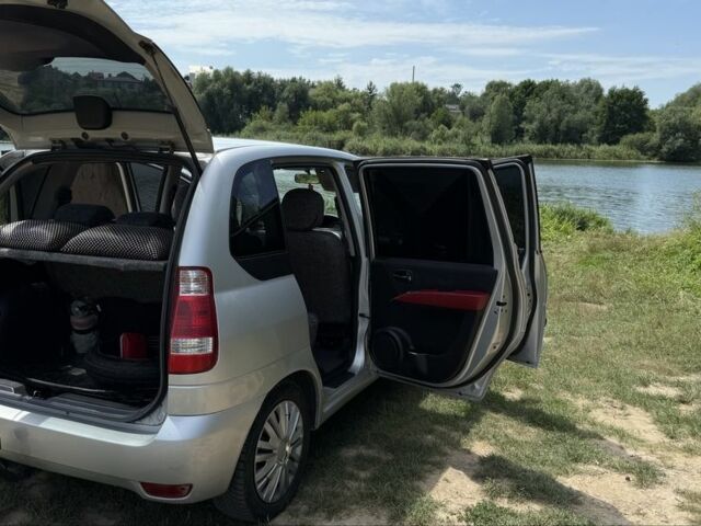 Сірий Хендай Матрікс, об'ємом двигуна 1.6 л та пробігом 220 тис. км за 4900 $, фото 13 на Automoto.ua