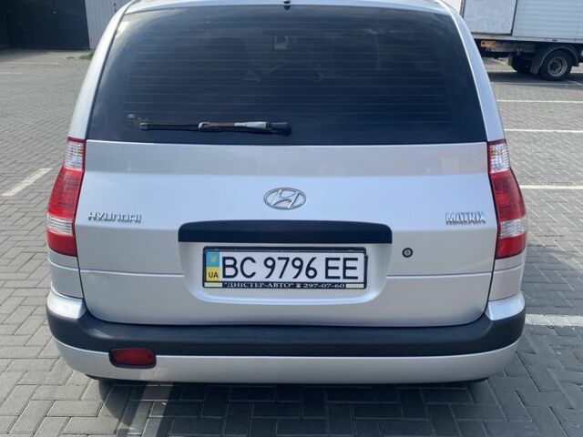Сірий Хендай Матрікс, об'ємом двигуна 1.6 л та пробігом 160 тис. км за 3300 $, фото 3 на Automoto.ua