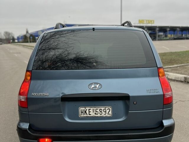 Синий Хендай Матрикс, объемом двигателя 1.6 л и пробегом 284 тыс. км за 1700 $, фото 10 на Automoto.ua