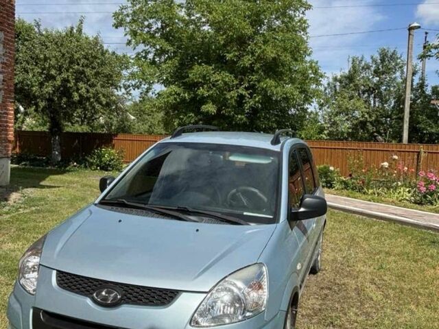 Синий Хендай Матрикс, объемом двигателя 1.6 л и пробегом 150 тыс. км за 4600 $, фото 3 на Automoto.ua