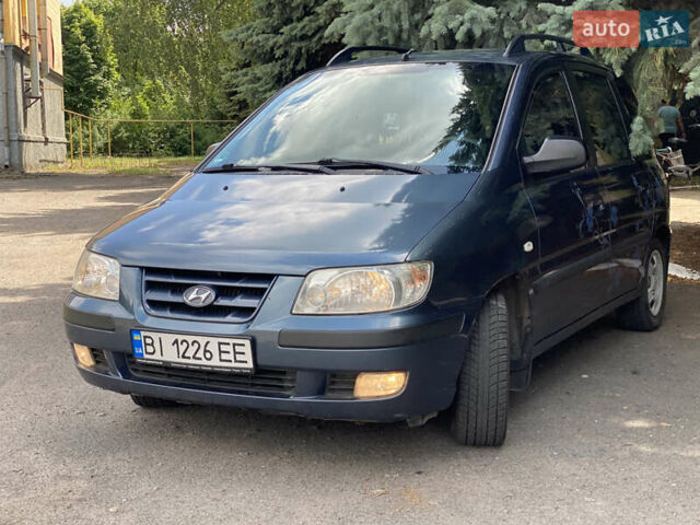 Синий Хендай Матрикс, объемом двигателя 1.6 л и пробегом 228 тыс. км за 3350 $, фото 1 на Automoto.ua