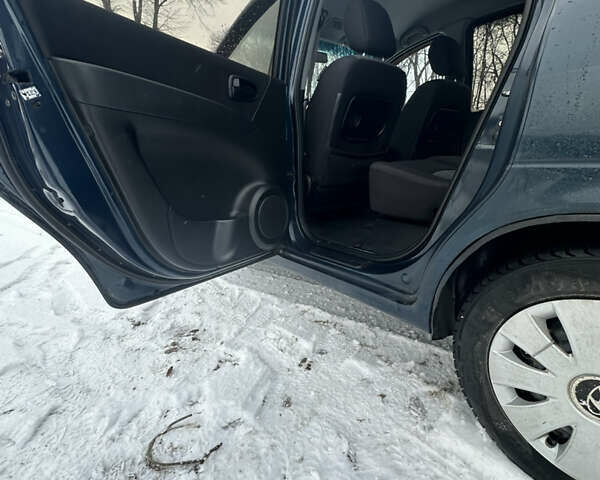 Синій Хендай Матрікс, об'ємом двигуна 1.8 л та пробігом 261 тис. км за 3800 $, фото 15 на Automoto.ua