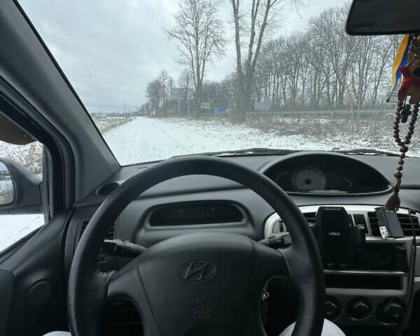 Синій Хендай Матрікс, об'ємом двигуна 1.8 л та пробігом 261 тис. км за 3800 $, фото 24 на Automoto.ua