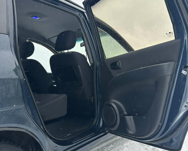 Синій Хендай Матрікс, об'ємом двигуна 1.8 л та пробігом 261 тис. км за 3800 $, фото 12 на Automoto.ua