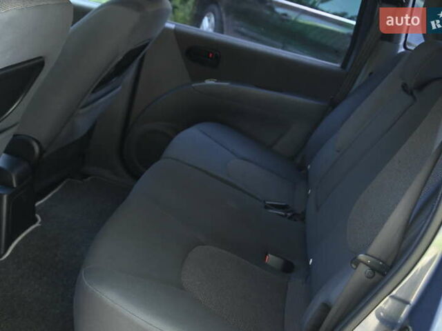 Синій Хендай Матрікс, об'ємом двигуна 1.6 л та пробігом 139 тис. км за 4500 $, фото 24 на Automoto.ua