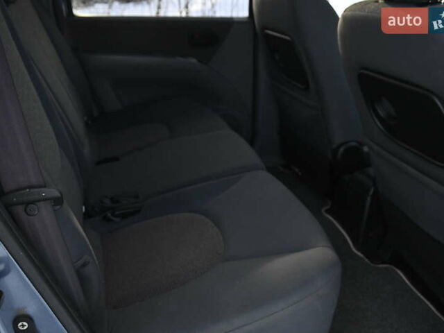 Синий Хендай Матрикс, объемом двигателя 1.6 л и пробегом 139 тыс. км за 3999 $, фото 29 на Automoto.ua