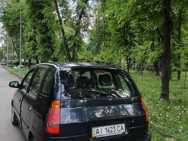 Синий Хендай Матрикс, объемом двигателя 0 л и пробегом 330 тыс. км за 1900 $, фото 3 на Automoto.ua