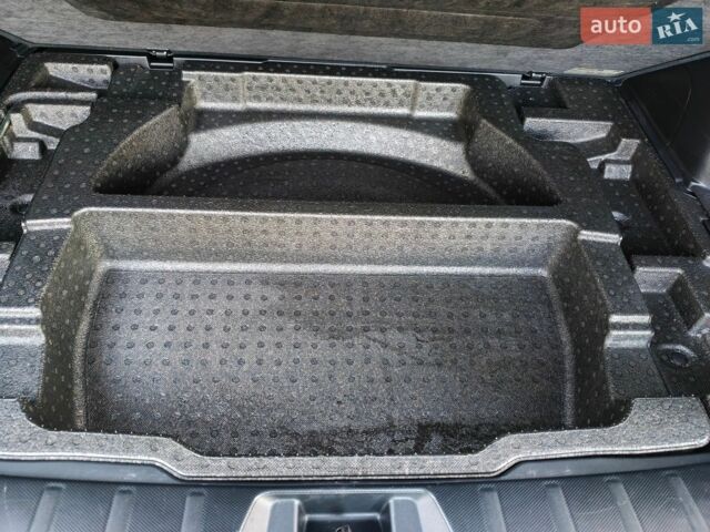 Синий Хендай Матрикс, объемом двигателя 1.8 л и пробегом 350 тыс. км за 3900 $, фото 21 на Automoto.ua