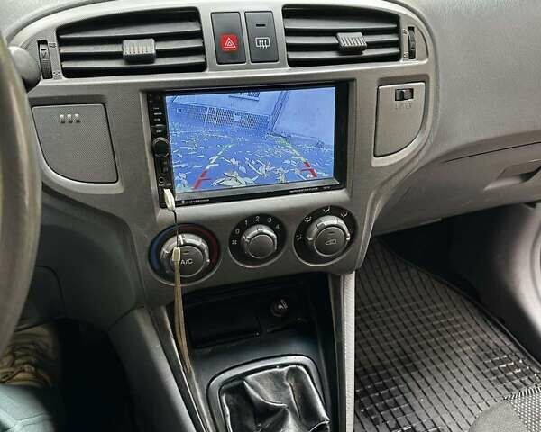 Синий Хендай Матрикс, объемом двигателя 1.6 л и пробегом 113 тыс. км за 4800 $, фото 16 на Automoto.ua