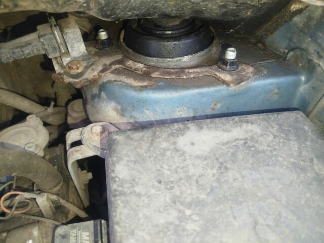 Синій Хендай Матрікс, об'ємом двигуна 2 л та пробігом 250 тис. км за 1866 $, фото 11 на Automoto.ua