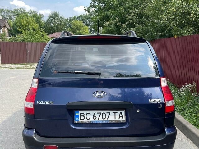 Синий Хендай Матрикс, объемом двигателя 1.8 л и пробегом 142 тыс. км за 4700 $, фото 2 на Automoto.ua