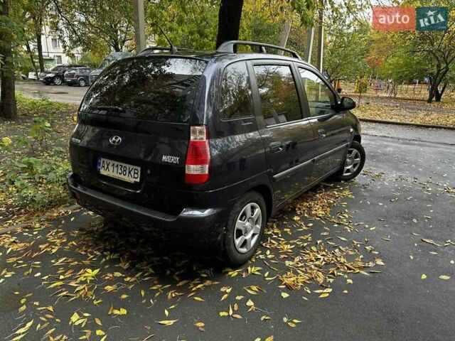 Синий Хендай Матрикс, объемом двигателя 1.6 л и пробегом 113 тыс. км за 4800 $, фото 4 на Automoto.ua