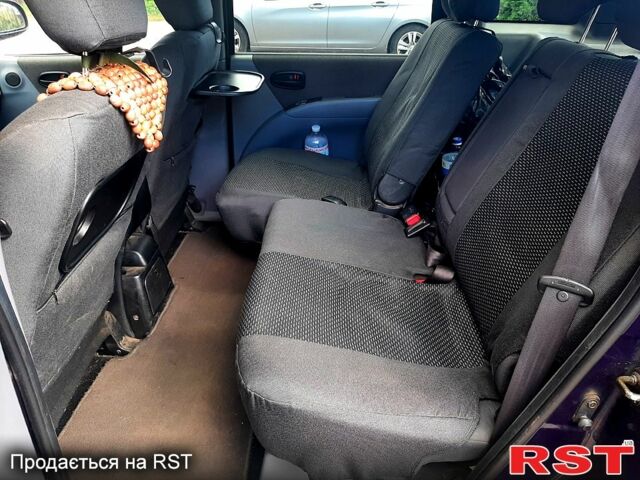 Синий Хендай Матрикс, объемом двигателя 1.6 л и пробегом 252 тыс. км за 3900 $, фото 6 на Automoto.ua