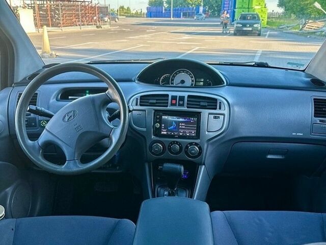 Синій Хендай Матрікс, об'ємом двигуна 1.8 л та пробігом 162 тис. км за 4900 $, фото 9 на Automoto.ua