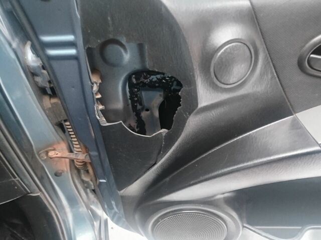 Синій Хендай Матрікс, об'ємом двигуна 2 л та пробігом 250 тис. км за 1866 $, фото 5 на Automoto.ua